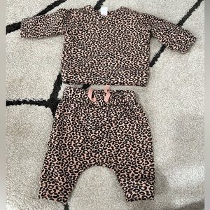 Nordstrom Brand 0-3 Months Leopard Outfit